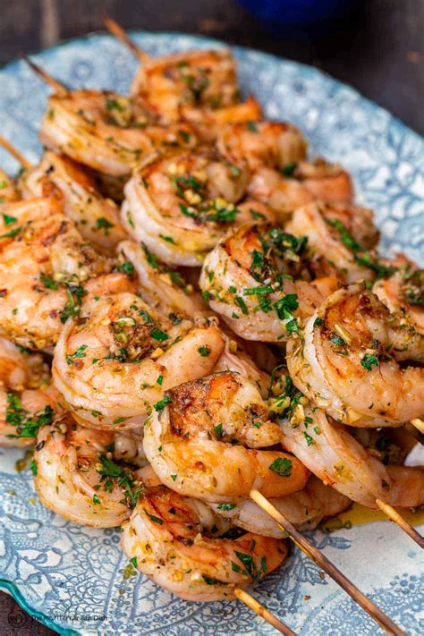 In a large bowl mix together softened butter, olive oil, garlic, shallots thread the shrimp onto skewers. Marinated Shrimp Appetizer Cold - Shrimp Tartlets Recipe ...
