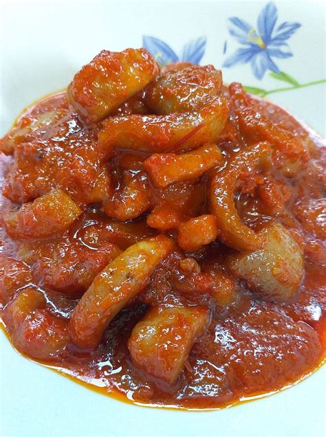 Cara buat sambal terasi tomat yang enak dan pedasnya pas di lidah. Cara Buat Sotong Masak Sambal, Sotong Tak Hanyir Dan ...