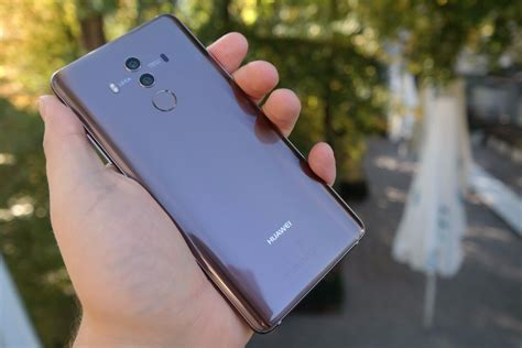 Two photos of the huawei mate 10 pro's oled panel show that the phone can pump out deep blacks and. Huawei Mate 10 Pro to smartfon, który chciałbym znaleźć ...