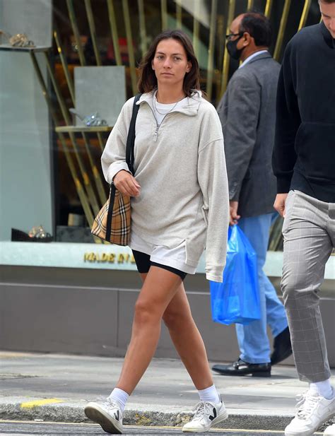 Amelia is best known as girlfriend of dr alex george, who is famous for british reality show love island'. Amelia Bath in a White Sneakers Was Seen Out with Alex ...