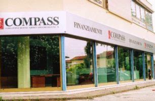 Chiama da un fisso o da un cellulare il numero gratuito 800.57.57.57 e sei già in banca. Compass Numero Verde: contatti area clienti per servizio ...