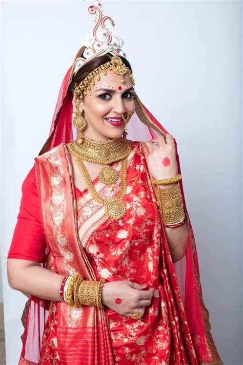 From wikimedia commons, the free media repository. Bollywood Actresses And Their Stunning Bengali Bridal Looks