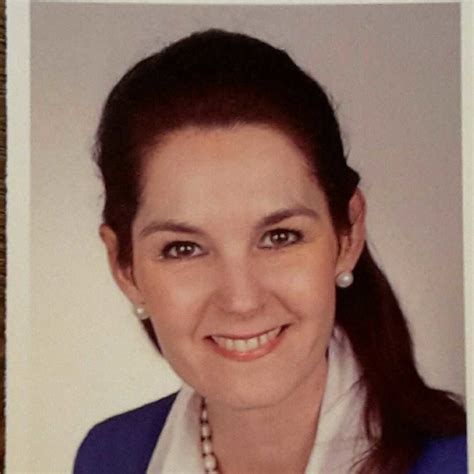 Als wettbewerbsneutraler partner der banken und sparkassen setzt sie das gesamte spektrum kreditwirtschaftlicher förderprodukte ein. Julia Reichling - NRW.BANK Düsseldorf ...