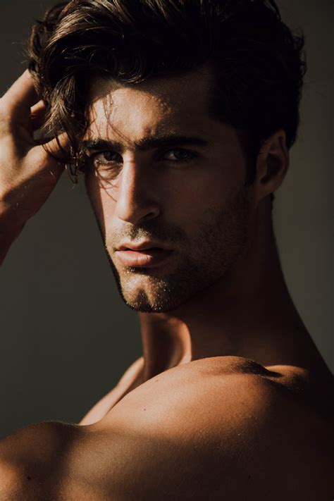 While men of all races can have this issue, it is especially pronounced among black men due to the fact that most of us have coarse hair textures. How To Get Rid of Razor Bumps - Male Model Scene