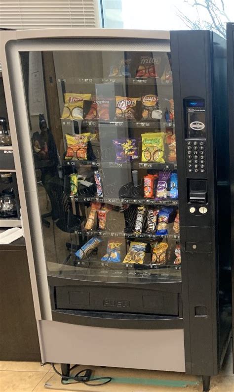 Review of gomow lawn care service. Vending machine for Sale in Dallas, TX - OfferUp