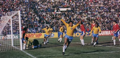 Inicialmente denominada como campeonato sudamericano de selecciones, campeonato sudamericano de fútbol o simplemente campeonato sudamericano. Partidos de la Roja: 21/07/1991 Chile-Brasil | 0:2