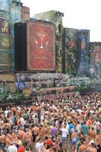 Timothy jude smith (born 9 june 1982), better known by his stage name timmy trumpet, is an australian musician, dj, songwriter and record producer.he has become known internationally for playing the trumpet live and making use of jazz elements in the realm of global dance music. Tomorrowland Tickets 2013 - Wann, Wie, Wo?