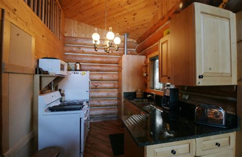 Most cabins have full kitchens w/basic kitchen supplies. Maple Falls Vacation Rentals - Cabin - A Pet-Friendly ...