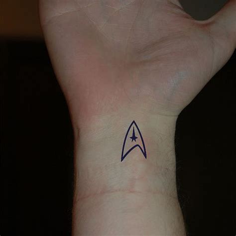 Star trek tattoo by izi jeevas on deviantart. tattoo star trek insignia … | Tato bintang, Tato, Tato kecil