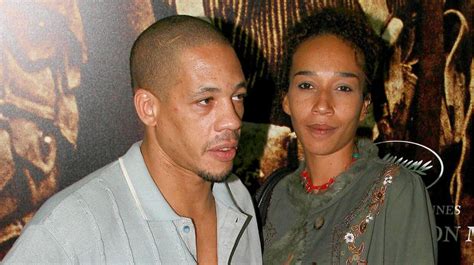 Check spelling or type a new query. JoeyStarr : qui est Leïla Dixmier, la mère de ses deux ...