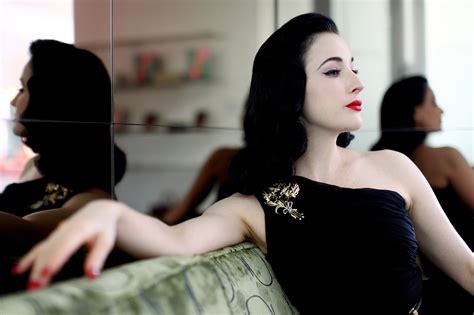 Dita von teese is a model and burlesque performer. Dita Von Teese, From Burlesque to a Brand - The New York Times