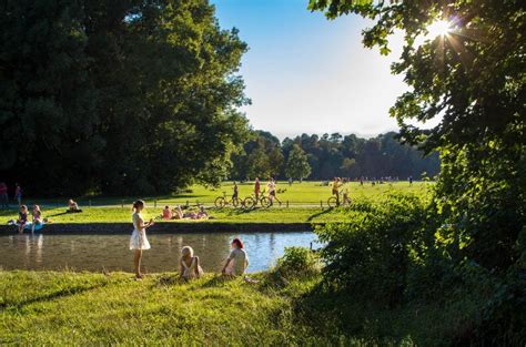 The standards for geran are maintained by the 3gpp (third generation partnership project). English Garden : River Surfing, Beer and Naked Sunbathing