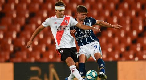 Football fans can watch the match on a live streaming service if this match is featured in the schedule mentioned above. River Plate vs Godoy Cruz RESUMEN 1-0 YouTube resultados ...