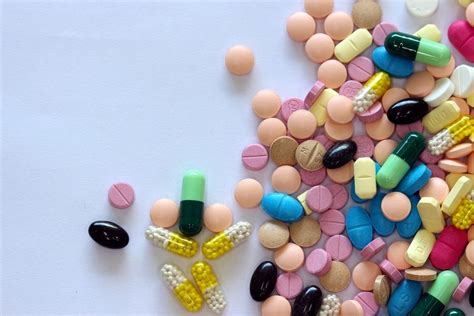 Eine therapie mit antibiotika ist notwendig, wenn eine infektion mit bakterien vorliegt, die der körper nicht selbst ausreichend bekämpfen kann. Antibiotika und Erkältung - selten eine gute Kombi… - Remisens