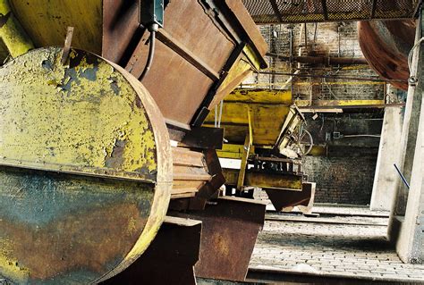 Forget about loading screens and unresponsive apps : Fertilizer Plant Second Floor | Don't breathe in when your ...