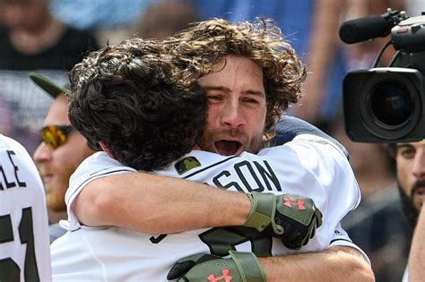 Busty wife does it again. Charlie Culberson does it again as Braves walk-off against ...