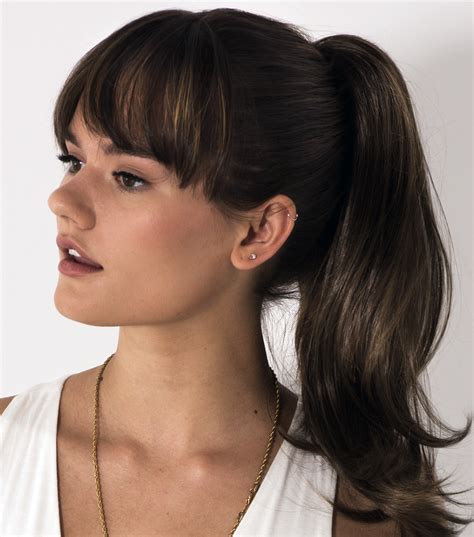 The claw clip is so versatile, looks a bit more grown up than a scrunchie, and is less damaging than hair ties. Meghan - 18'' Futura Jaw Clip-In Ponytail Extension | Clip ...