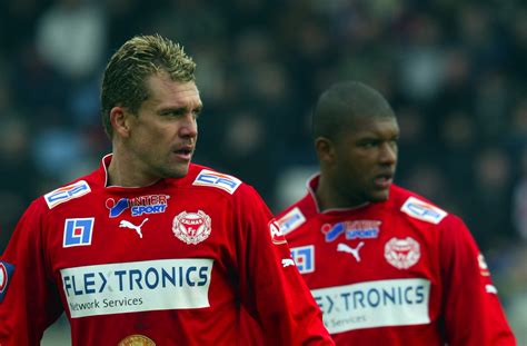 Kalmar fotbollförening, more commonly known as kalmar ff, is a swedish professional football club based in kalmar. Historia - Kalmar FF