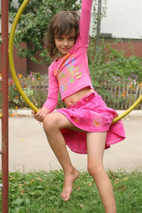 Lisa doing gymnastics poses | lisa model. Nn Models Sets - NN CANDYDOLL Amy.N set 01-9 + 7 videos ...