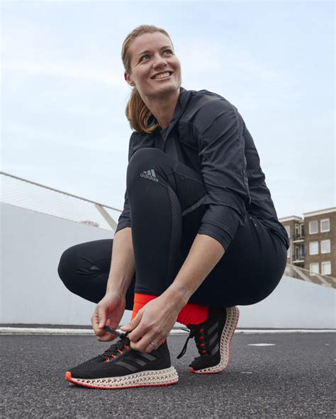 She competes primarily in the sprints, having previously participated in the heptathlon. Dafne Schippers op 100 meter bij FBK Games | Hardloopnetwerk
