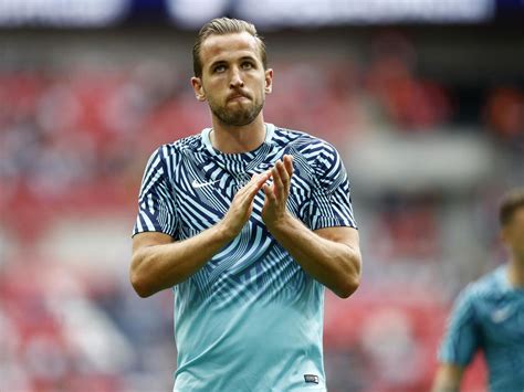 Harry began his professional career at tottenham hotspur, joining the academy in july, 2009. Harry Kane admits Tottenham can no longer hide behind ...