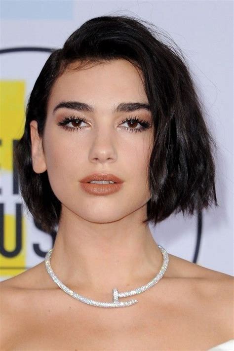 Modern 2020 curtains haircut *razor cut* (wavy middle part hairstyle). 77 Best of Dua Lipa Bob Haircut - Best Haircut Ideas