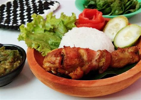 Makanan ini viral setelah salah satu resto fast food mengeluarkan menu unik, richeese black chicken. Resep Ayam Richeese Kw : Ayam Richeese - mylifeandotherscrap