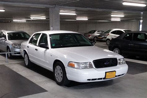 ©2021 fox news network, llc. In het wild: Ford Crown Victoria Interceptor - AutoWeek.nl