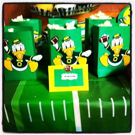 We did not find results for: Oregon Ducks Birthday Party Ideas | Photo 16 of 19 | Duck ...