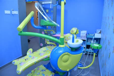 Foo dental clinic (117 m,), klinik pergigian qistina (254 matuoklis) geriau matyti vietą klinik pergigian my dental care, atkreipkite dėmesį į netoliese esančias gatves: My Dental Care Cyberjaya in Putrajaya, Malaysia • Read 2 ...