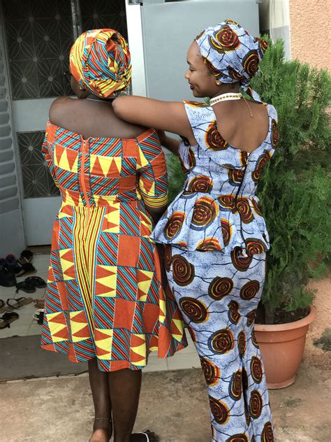 Modèles Différents Pagnes Africains par Made In MaaLii 🇲🇱 ...
