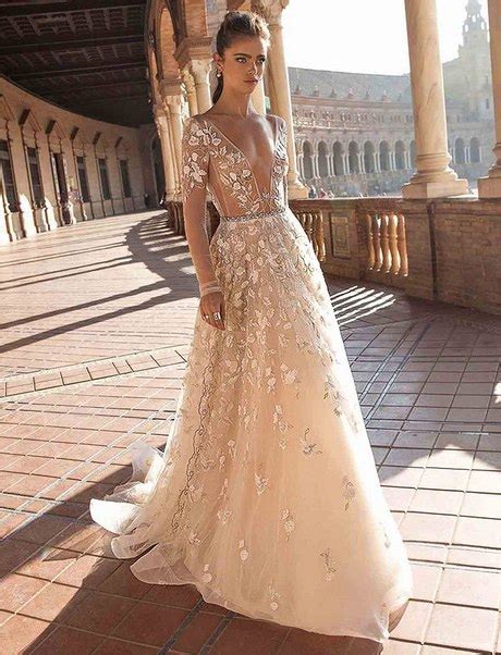 Abito da sposa armani collezioni. Vestiti da sposa armani 2019