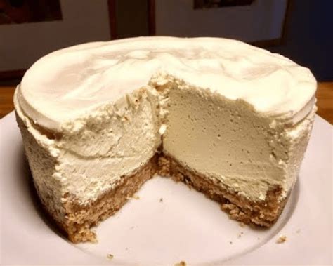 Three blocks of cream cheese and 16 ounces of sour cream make this cheesecake truly decadent, and the ultimate fat bomb. Bring out the Instant Pot and make this delicious, creamy ...