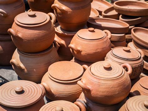 But a reliable source is surprisingly hard to find—many clay pots contain lead, rendering them. Clay Pot Cookware Near Me / Amazon Com Ancient Cookware ...