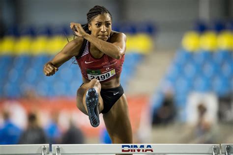 She started participating in athletics when she was seven years old, winning her first national age group titles in 2009, by which time she was already specializing in the heptathlon. Nafi Thiam : Nafi Thiam Kann Endlich Schmerzfrei ...