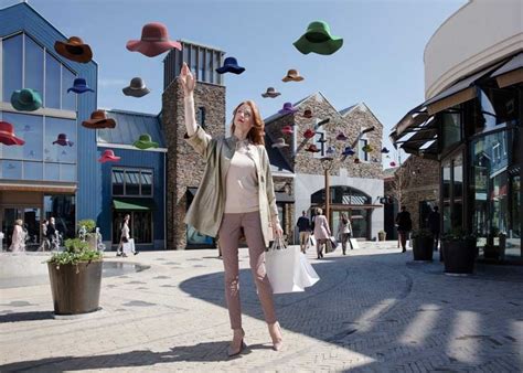 Die batavia stad, das fashion outlet in lelystad am rande des ijsselmeeres in den niederlanden. Batavia Stad opent nieuwe uitbreiding met 45 extra winkels