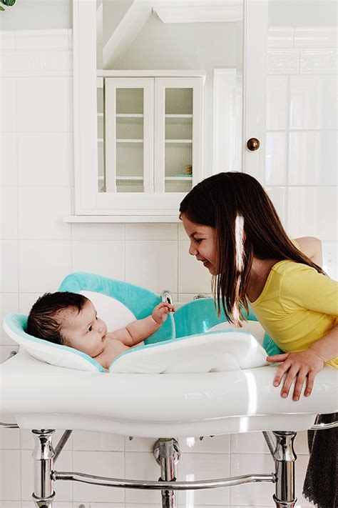 The water can go into the nose and eyes. Baby Bath Seat, Baby Bath Tub, Baby Bath, Baby Bathtub ...