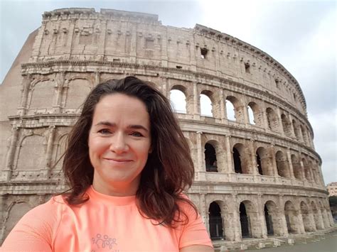 Join facebook to connect with katalin novák and others you may know. Hírhedt politikussal fotózkodott Novák Katalin - Propeller