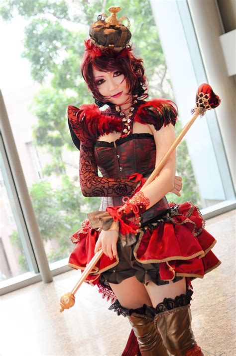 Here are some of the primary reasons for its unmatched popularity in the online gaming. Steampunk Queen of Hearts from Alice cosplay - I love the ...