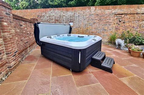 Related searches for older jacuzzi hot tub. J-375™ NEW | Indoor, outdoor square hot tub | Jacuzzi®