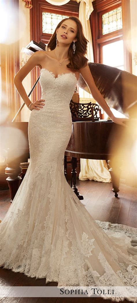 Buy jovani designer prom, evening and wedding dresses via our authenticated retailer store. Wedding Trends: Dropped Waistline Bridal Gowns | Wedding ...