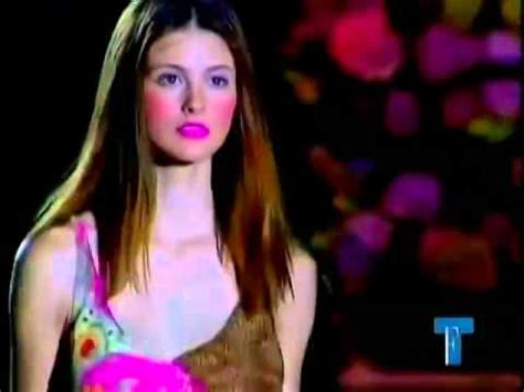 Victoria's secret fashion show 2010 segment tough love °plan b stay too long (pendulum remix) victoria's secret. Victoria's Secret | Fashion Show 1998 - 1999 - YouTube