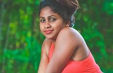 sri lankan sexy hot girl piyumi sl model lanka actress fashion twitter models srilanka plus google