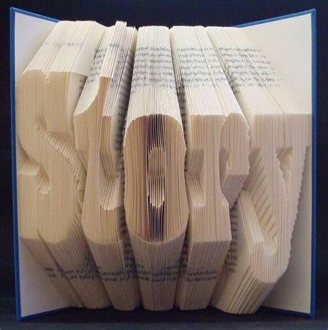 Orimoto ist die kunst schriftzüge, logos, namen oder objekte in die sichtkante eines buches zu falten. Orimoto Kirimoto Buch Story #kirimoto #orimoto #schachtner #meissner #bookfolding #buchfalten # ...