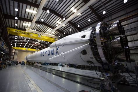 Elon Musk: SpaceX pronta al riutilizzo di (quasi) ogni ...