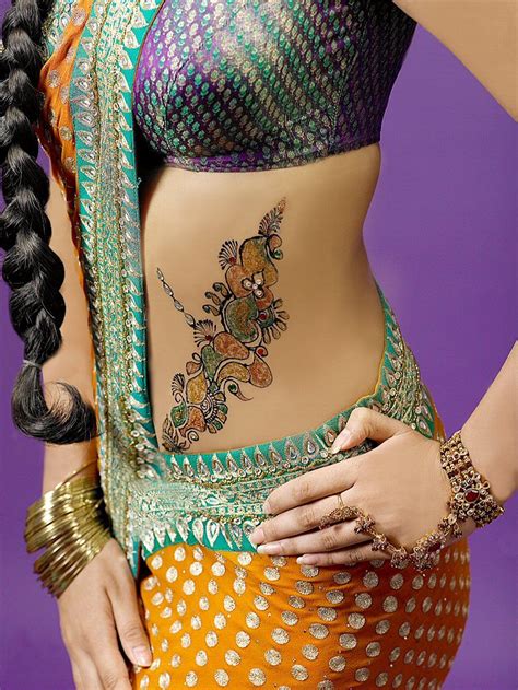 Henna designs can be gorgeous on the feet too! Full Body Mehndi Designs | Indian Full Body Mehndi Pics ...