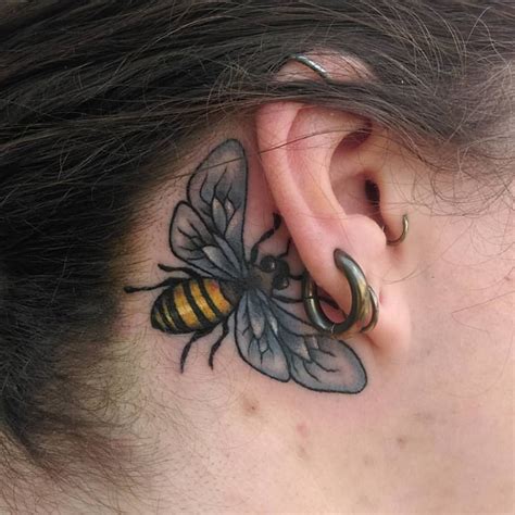 This large butterfly looks big enough to cover her thigh. 70+ Best Behind The Ear Tattoos For Women | Behind ear ...