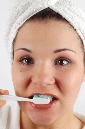How does something as messy as charcoal whiten your teeth? How to Get Coffee Stains Off of Teeth | Teeth bleaching ...