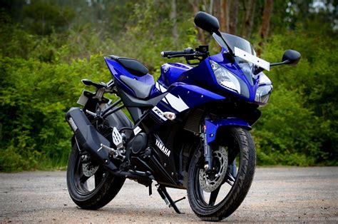 This modified r15 v3 gets accessories ranging from projector lights to tail tidy. pic new posts: Yamaha R15 V2 Hd Wallpapers (с изображениями)