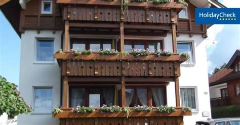 Flowers are awarded based on the following criteria: Haus Alpenglühn (Oberstdorf) • HolidayCheck (Bayern ...